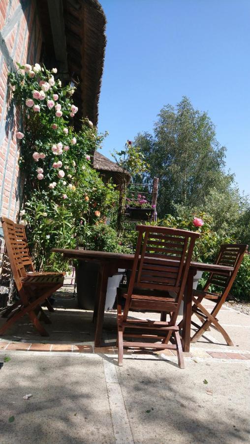 Bed and Breakfast L'Escapade Foulbec Exterior foto